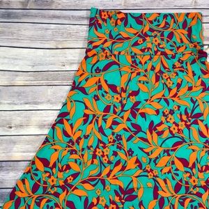 Lularoe Maxi skirt/dress. Sz Small NWT